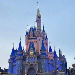 All Things DISNEY Live Share Show!